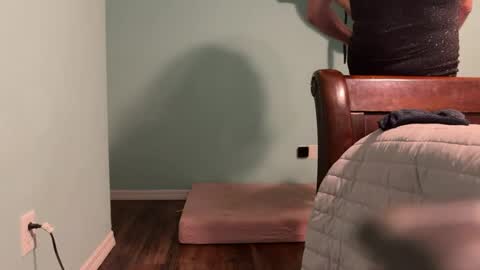 poundkakes online show from June 28, 3:09 am