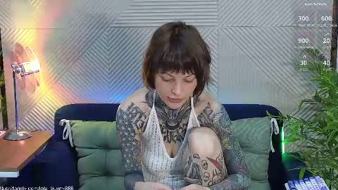 Lola online show from July 17, 6:57 am
