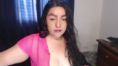 mayana online show from August 3, 5:42 pm