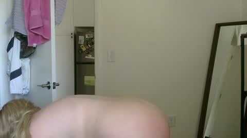 Pale Princess Pawg online show from July 2, 9:16 pm