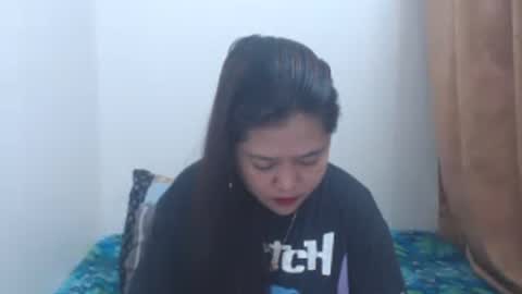 precious0088 online show from August 3, 2:51 am