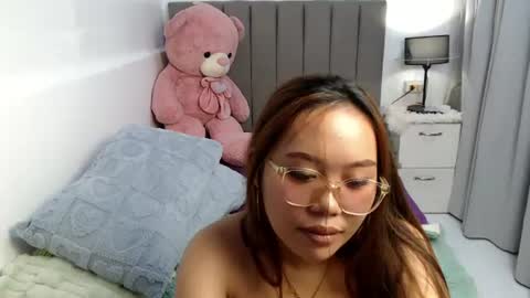Yana online show from June 12, 7:43 pm