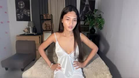 ur hot and wet precious online show from August 12, 3:31 am
