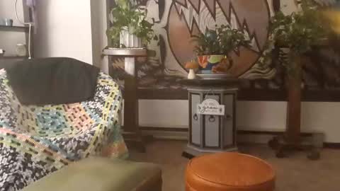 Johnny Jizz online show from April 25, 7:14 am