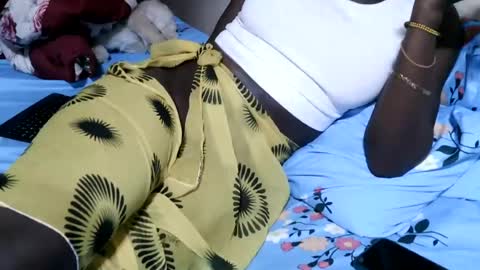 preshty online show from August 3, 5:42 pm