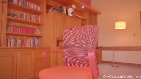 Nayrobi online show from August 10, 8:54 pm