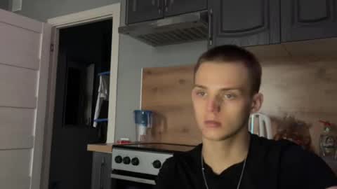 pretty online show from June 30, 1:17 am