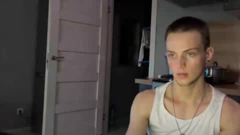 pretty online show from July 2, 1:50 am