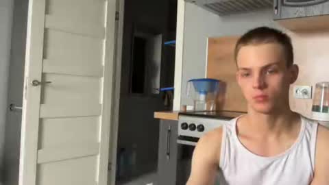 pretty online show from July 5, 8:06 am