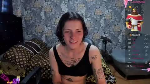pretty_cristal22 online show from August 13, 9:07 pm