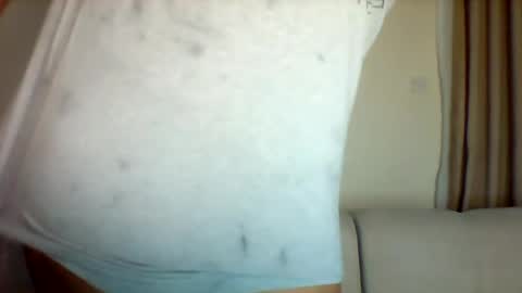 pretty_dee1 online show from August 15, 1:26 pm