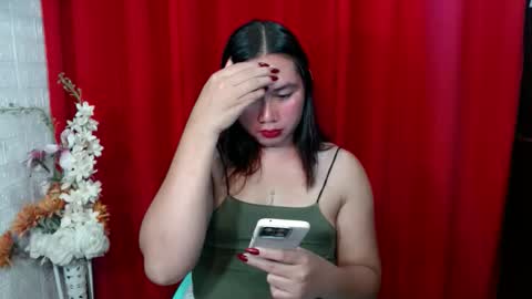 elennah online show from April 6, 3:21 am
