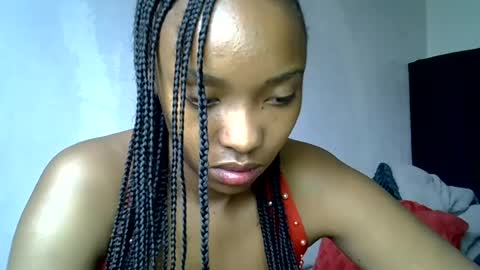 pretty jazminee online show from August 8, 7:41 am