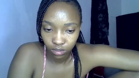 pretty jazminee online show from August 8, 3:56 pm