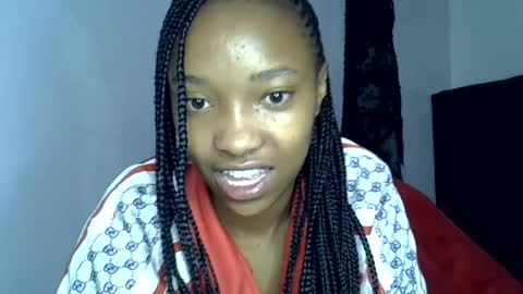 pretty jazminee online show from August 9, 12:33 am