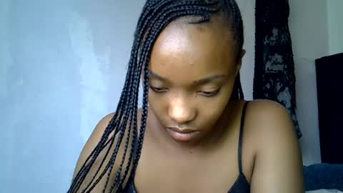 pretty jazminee online show from August 10, 6:26 am