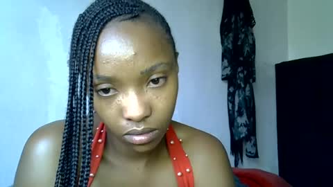 pretty jazminee online show from August 11, 1:35 pm