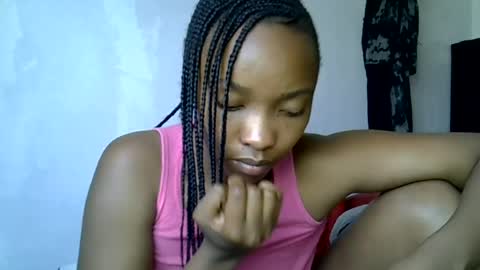 pretty jazminee online show from August 14, 7:56 am