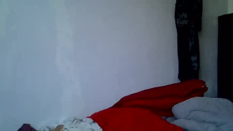 pretty jazminee online show from August 14, 9:02 am