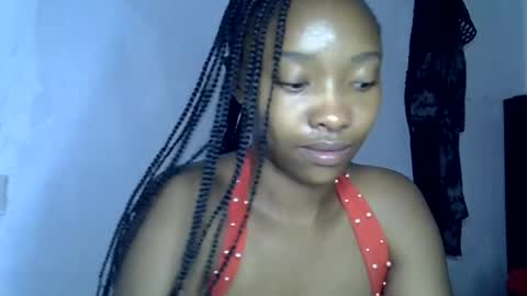 pretty jazminee online show from August 15, 1:42 am