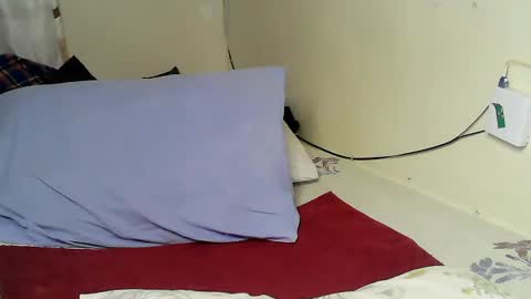pretty_kylah online show from August 7, 1:27 am