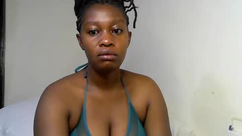 pretty_kylah online show from August 9, 11:39 pm