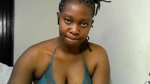 pretty_kylah online show from August 10, 10:44 pm