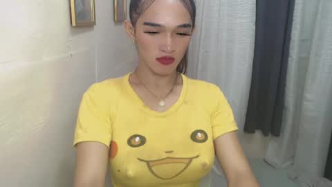 pretty_lady_kitty online show from August 12, 5:37 pm