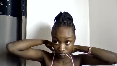 pretty luv1 online show from June 8, 10:54 am