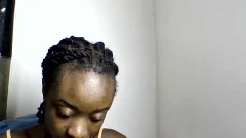 pretty luv1 online show from June 19, 12:16 pm
