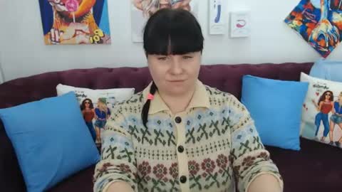 pretty_malika online show from August 4, 10:29 pm