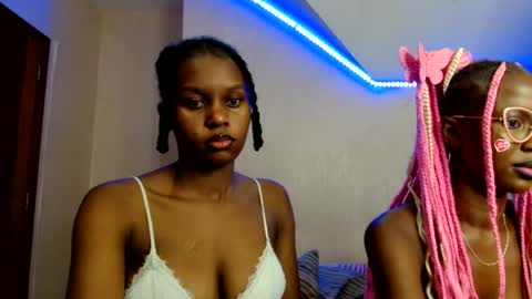 Nyra online show from August 4, 7:33 pm