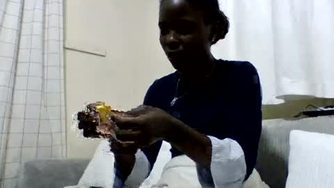 pretty_petite_ebony online show from July 23, 2:03 am