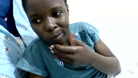 pretty_petite_ebony online show from July 30, 3:36 am