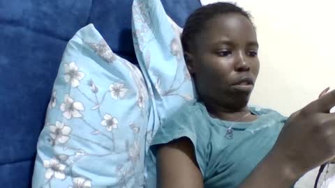 pretty_petite_ebony online show from July 31, 12:39 am