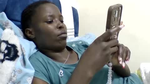 pretty_petite_ebony online show from July 31, 2:51 am
