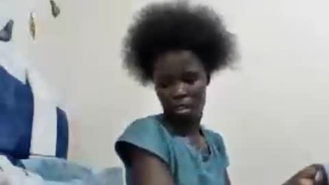pretty_petite_ebony online show from July 31, 7:36 am