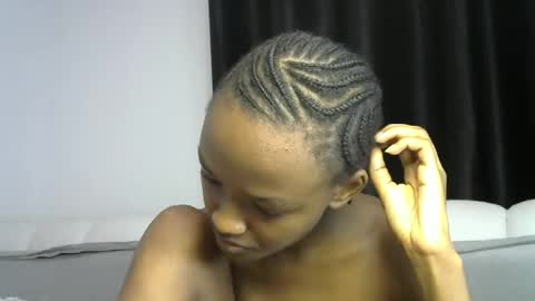Pretty doll online show from July 31, 6:57 pm