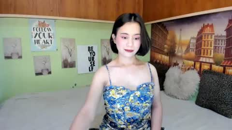 pretty_sam24 online show from August 12, 1:57 pm