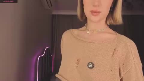 pretty smile baby online show from August 12, 7:22 am