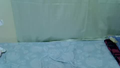 Twirl online show from August 11, 1:35 pm