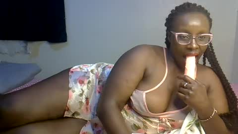 pretty_zio online show from August 13, 5:49 pm