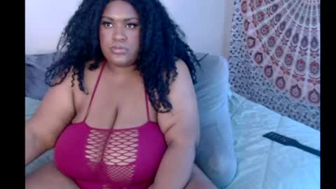 Miss Pretty online show from August 14, 3:10 am