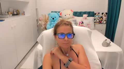 wilma online show from August 8, 11:49 pm