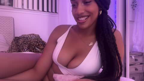 prettyblackgal online show from August 13, 6:16 am