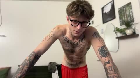 pretty boy online show from August 12, 5:32 am