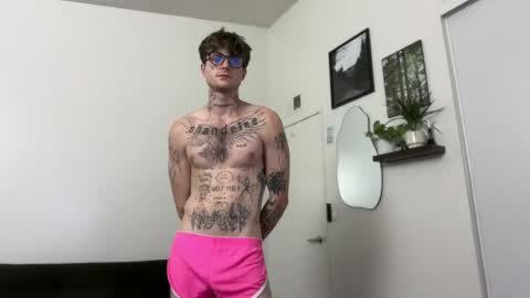 pretty boy online show from August 14, 7:01 am