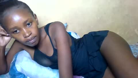 prettycarl_2 online show from July 3, 7:10 am