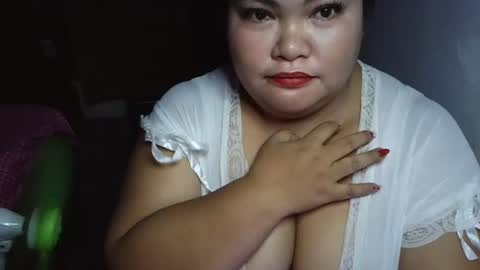 prettycarla online show from August 10, 8:27 am