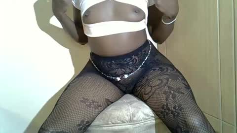 prettychocolata online show from April 21, 3:55 pm